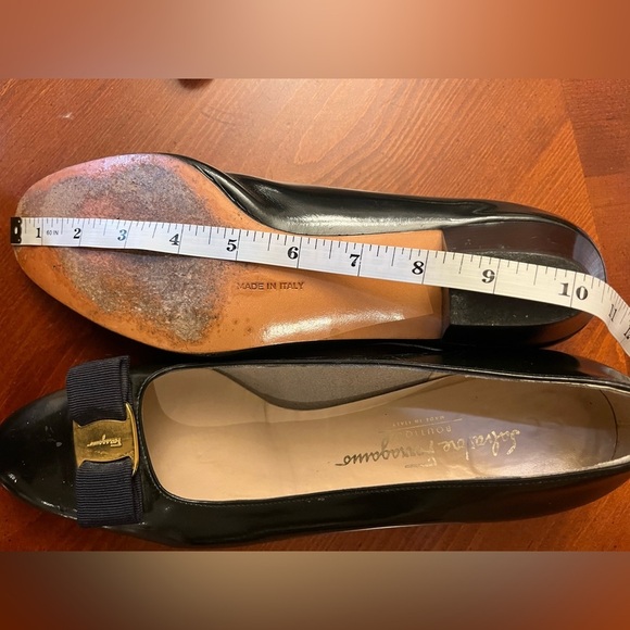 Salvatore Ferragamo Vara Pump Black Leather 10.5 - Picture 10 of 14